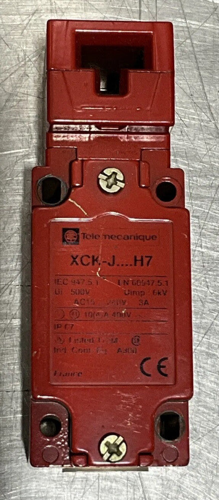 TELEMECANIQUE XCK-J...H7 PROMIMITY SWITCH HCKJH7 Nos Surplus