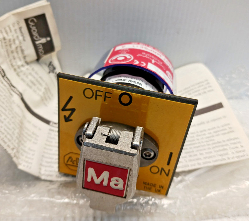 New Allen Bradley Guardmaster 440T-MRPSE11-MA Single Key Rotary Switch *no key