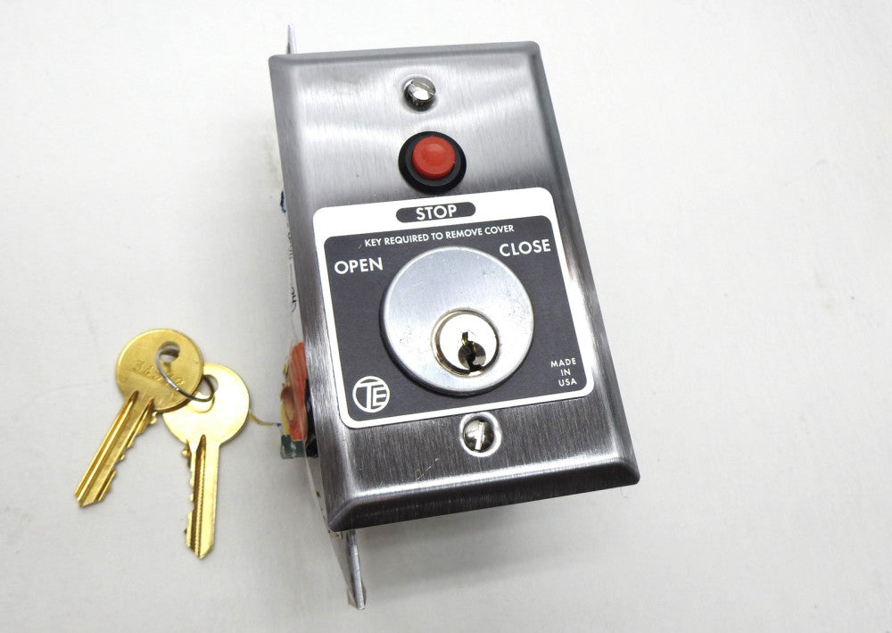 TE CONNECTIVITY FKM-5S Flush Mount Single Gang Compact Key w/ NC Stop Button NEW