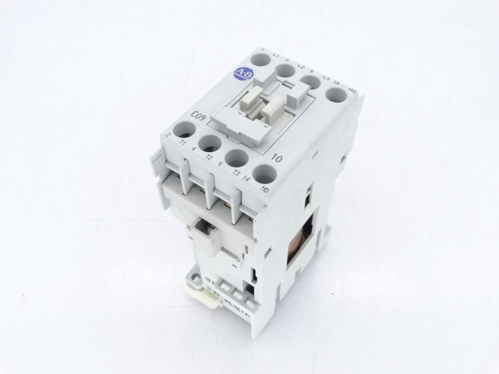 ALLEN BRADLEY 100-C09DJ10 CONTACTOR