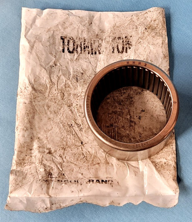 TORRINGTON NEEDLE ROLLER BEARING M/N: B-2824 DRAWN CUP  OD: 2-1/8" BORE: 1-3/4"