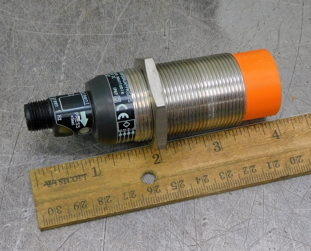 IFM Efector KN5101 Open/Close Capacitive Sensor 36VDC 5Hz KNM30NUAFPKG/US-100-DP