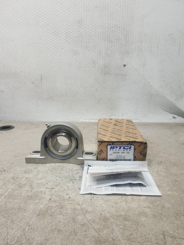 NEW IN BOX IPTC 2-BOLT PILLOW BLOCK BEARING BORE 1-7/16'' SUCSP 207 23