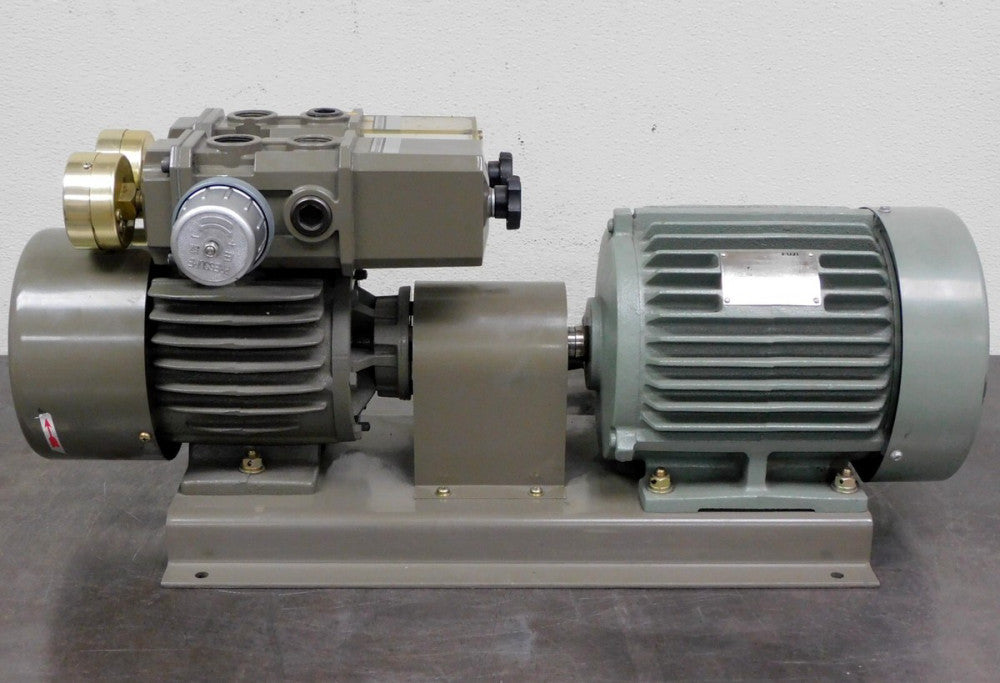 Fuji MLA3097A AC Induction Motor w/ Orion OHTA KRS-6 Dry Pump 230V 3-PH 1145RPM