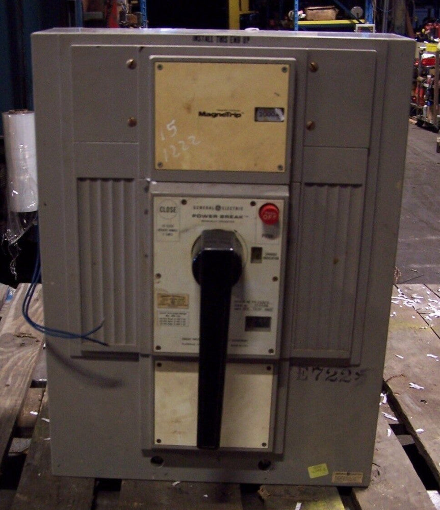 GE 2500 AMP CIRCUIT BREAKER 2000A TRIP W/ SHUNT TRIP 600 VAC 3 POLE  TPS253FB
