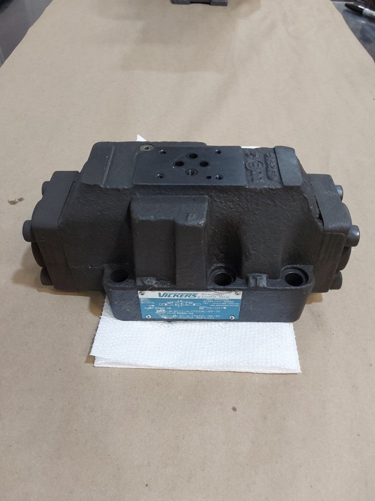 Eaton Vickers DG5S-8-6T-M-FPA5WL-B5-30 Directional Flow Valve 3000PSI