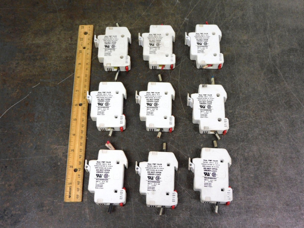 DF 10x38 IEC/EN60269 Fuse Holder Lot of Nine (9)