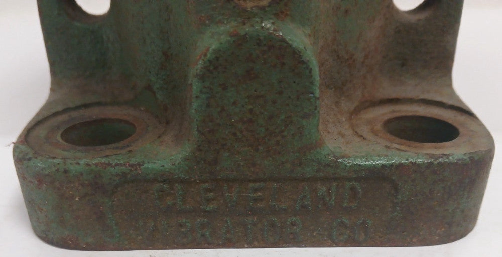 CLEVELAND VIBRATOR CO AIR CUSHIONED PISTON PNEUMATIC VIBRATOR MODEL 1150