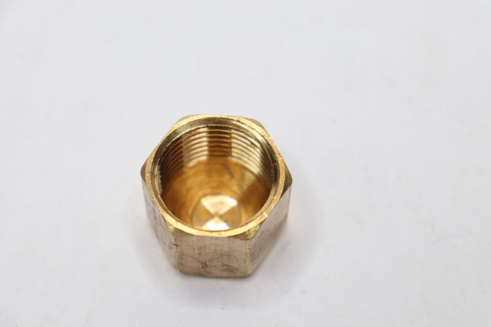 AMC Tube Flare Cap Lead Free Brass 5/8" 754040-10