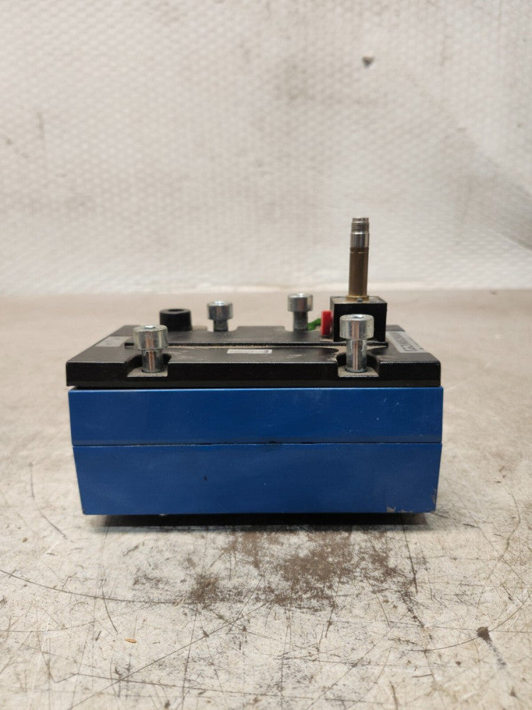 NEW NO BOX MECMAN Double Ended PNEUMATIC VALVE 581-41