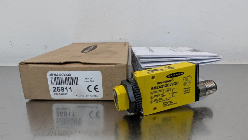 Banner SM2A312CV2QD Mini-Beam Photoelectric Sensor 26911 43mm 24-240VAC