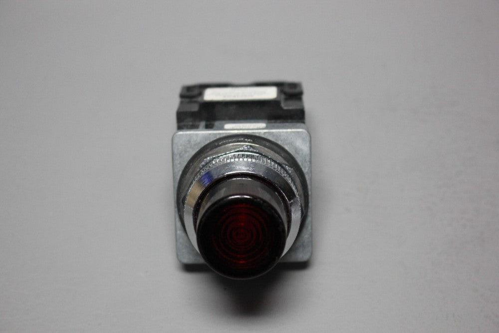 SIEMENS PILOT BUTTON RED LED INDICATOR 52PL4HX W/52AATH2B