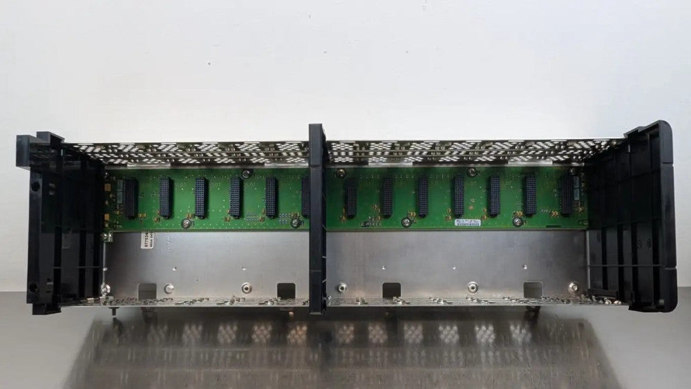 Allen-Bradley 1756-A13 Chassis ControlLogix Ser B Rev A01 13 Slot