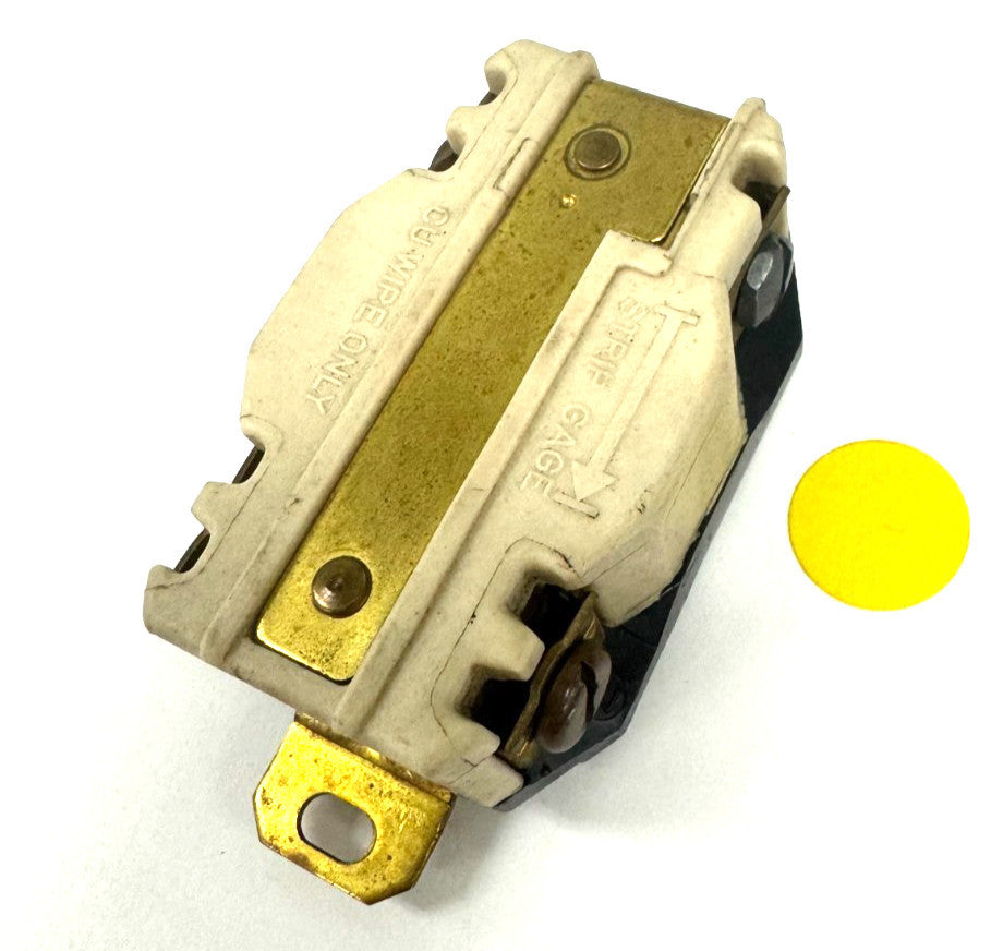HUBBELL TWIST-LOCK OUTLET 30A 250V INDUSTRIAL GRADE