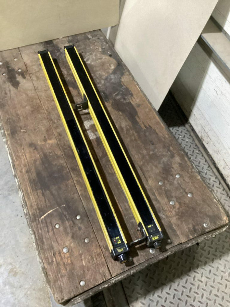 Sick Safety Light Curtain Optical Safety Control FGSE 900-211 Type 4
