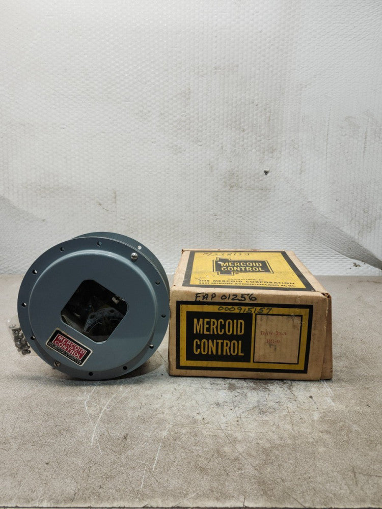 NEW IN BOX MERCOID CONTROL PRESSURE SWITCH DAW-33.3 RG-9