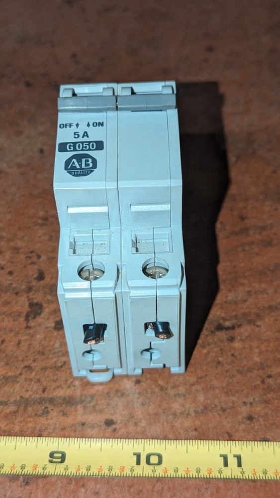 Allen Bradley 1492-CB2 G050 Ser B Circuit Breaker 5A