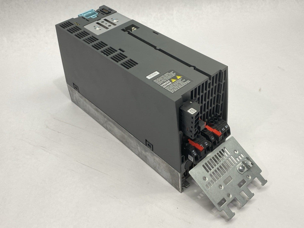 Siemens 6SL3210-1PE21-1AL0 Power Module 4kW 5.5HP PM240-2