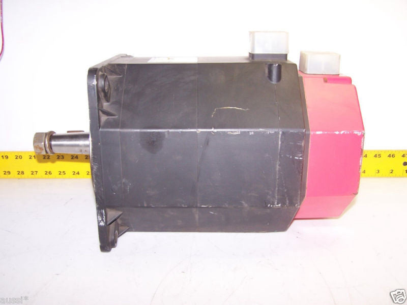 FANUC AC SERVO MOTOR MODEL A06B-0353-B831 FANUC 30F 2000 RPM 135 VOLT 3Ø 8 POLES