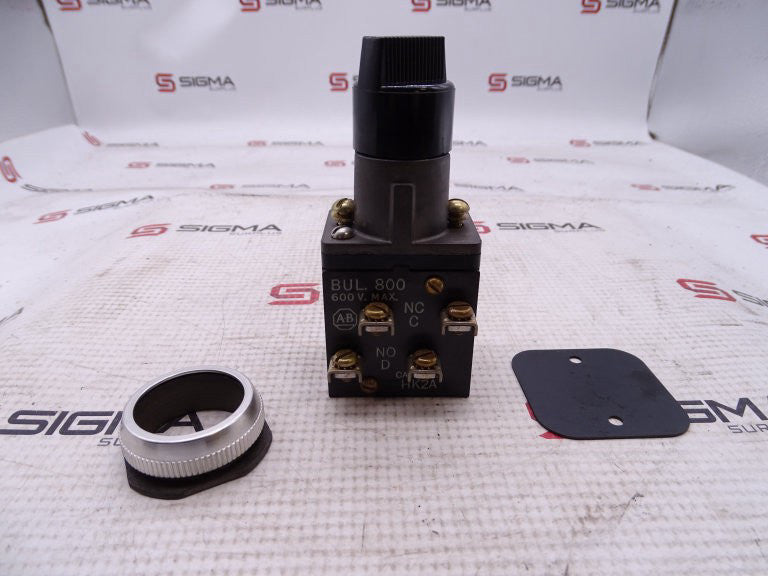 ALLEN BRADLEY 800H-HK2A SWITCH