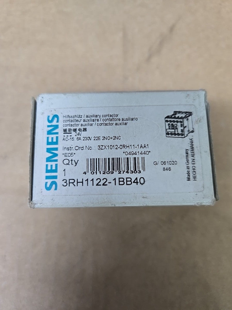 New Siemens 3RH1122-1BB40 3RH11221BB40 Contactor 