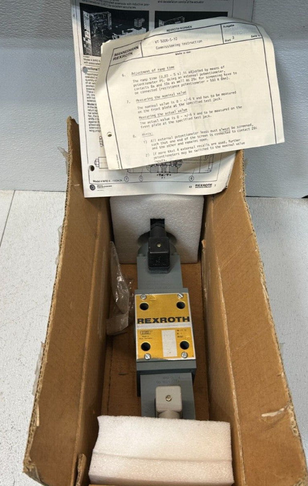 Rexroth 4WRE 10 E32-11/24Z4/M Hydro Norma 825703 Directional Valve