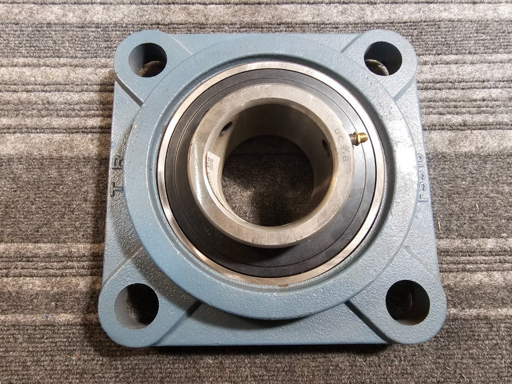 PILLOW BLOCK 4-BOLT FLANGE BEARING HOUSING FS318 UC318, CAST IRON