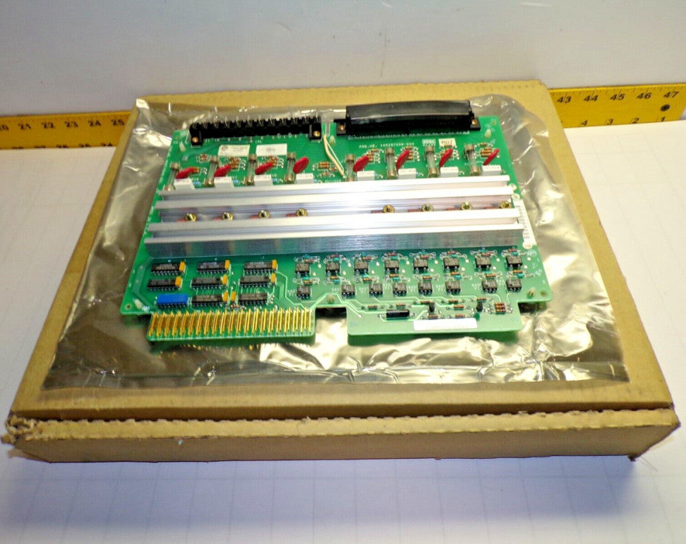 NEW GE FANUC SERIES SIX 8 POINT OUTPUT MODULE 115 VAC  IC600YB904B
