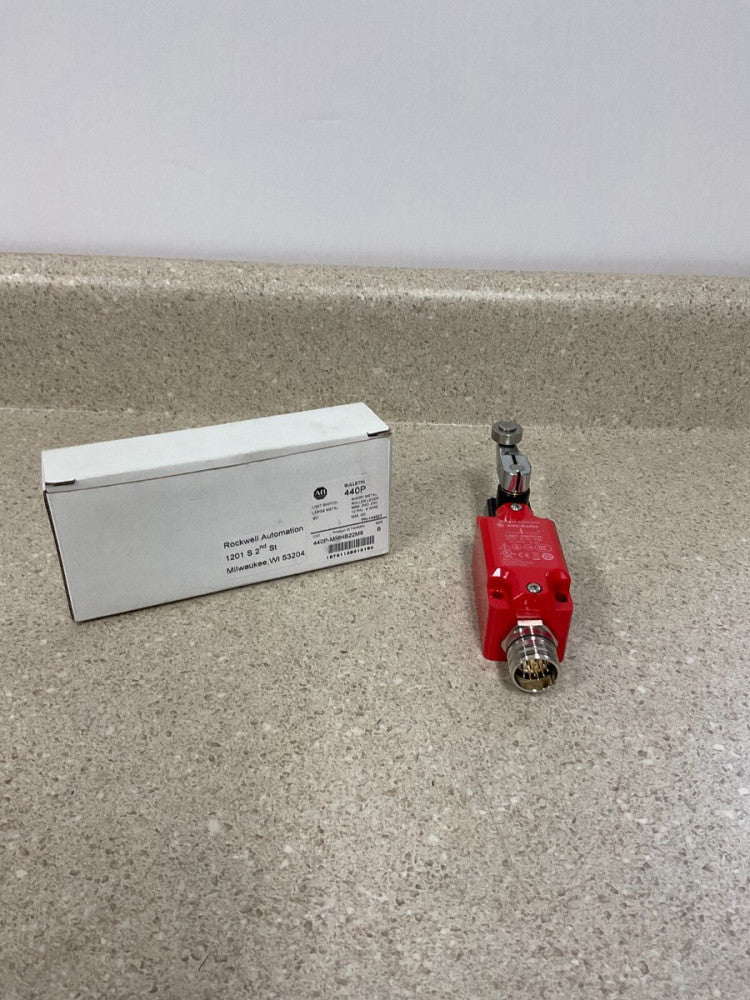 Allen Bradley 440P-MMHB22M9 NEW