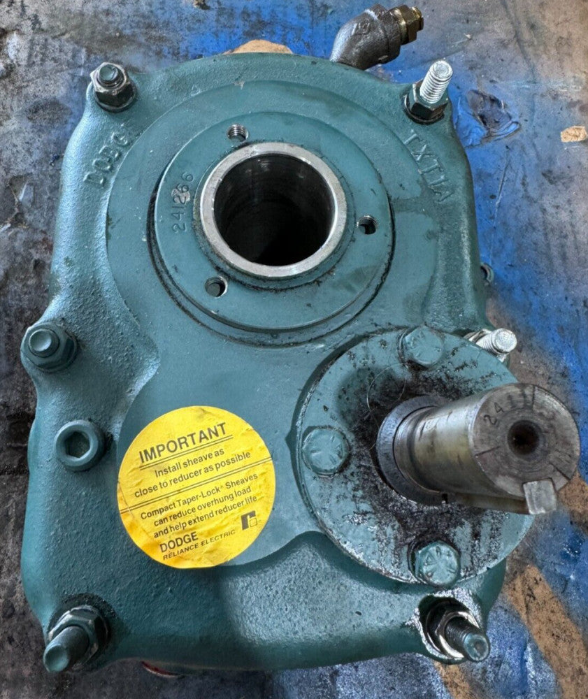 Dodge Shaft Mount TORQUE-ARM TXT115T SIZE 1 GEAR REDUCER 15.35 RATIO TXT115