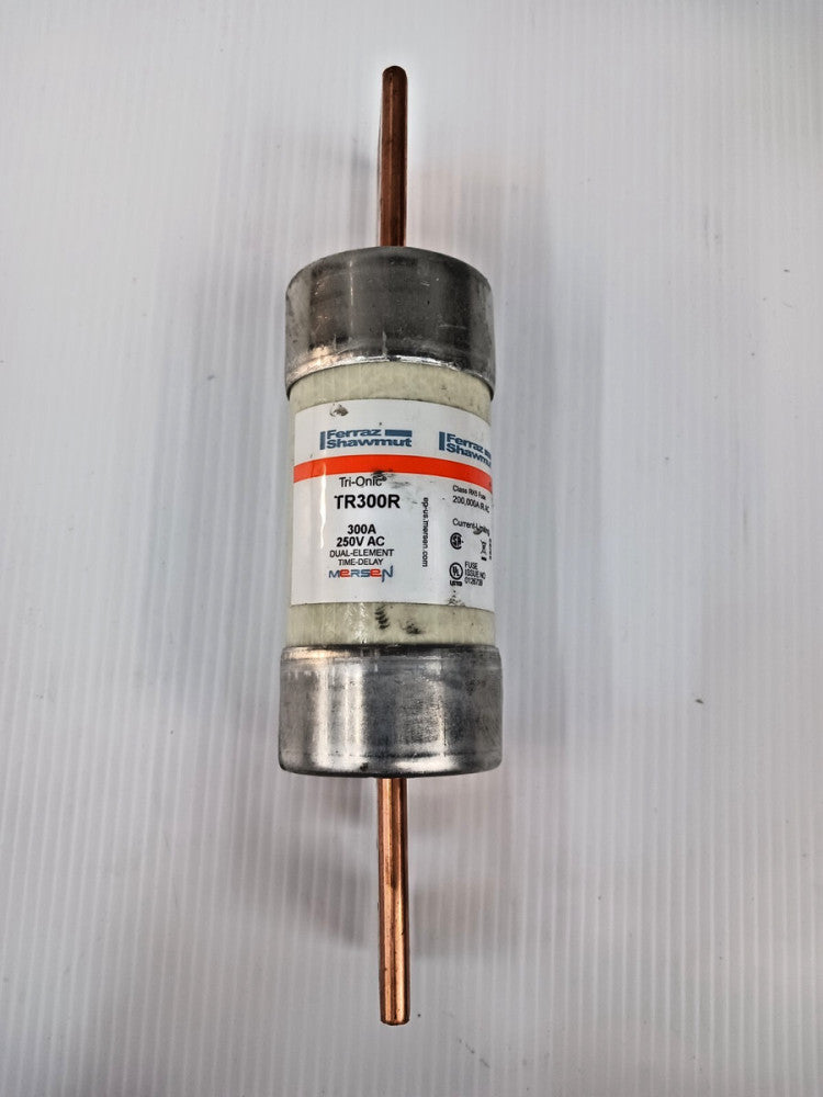 FERRAZ SHAWMUT 300 AMP DUAL-ELEMENT TIME-DELAY FUSE 250 VAC TR300R