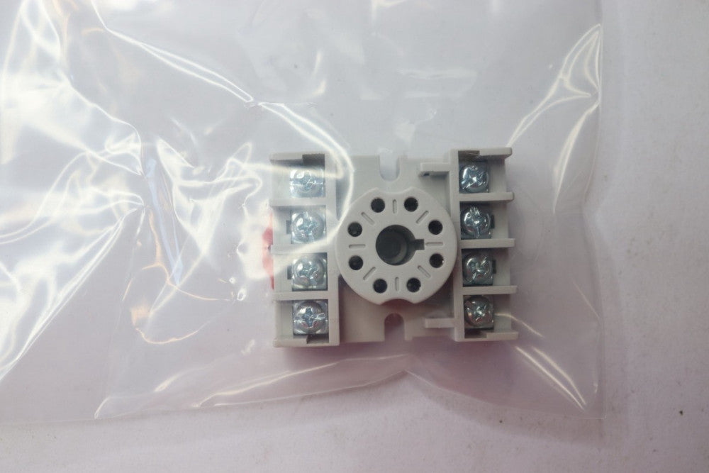 Square D 8-Pin Single Tier Relay Socket Type NR-51 Class 8501 10A 300V 211268