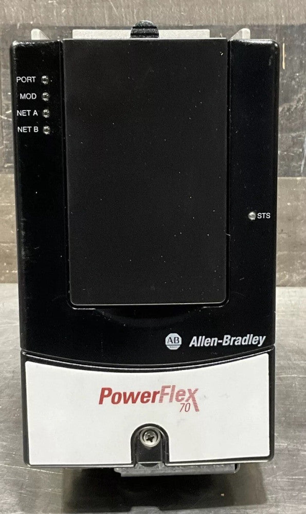 Allen Bradley 20AD3P4A0AYYNNC0 PowerFlex 70 AC Drive 3.4 A at 2 Hp 20A Nos