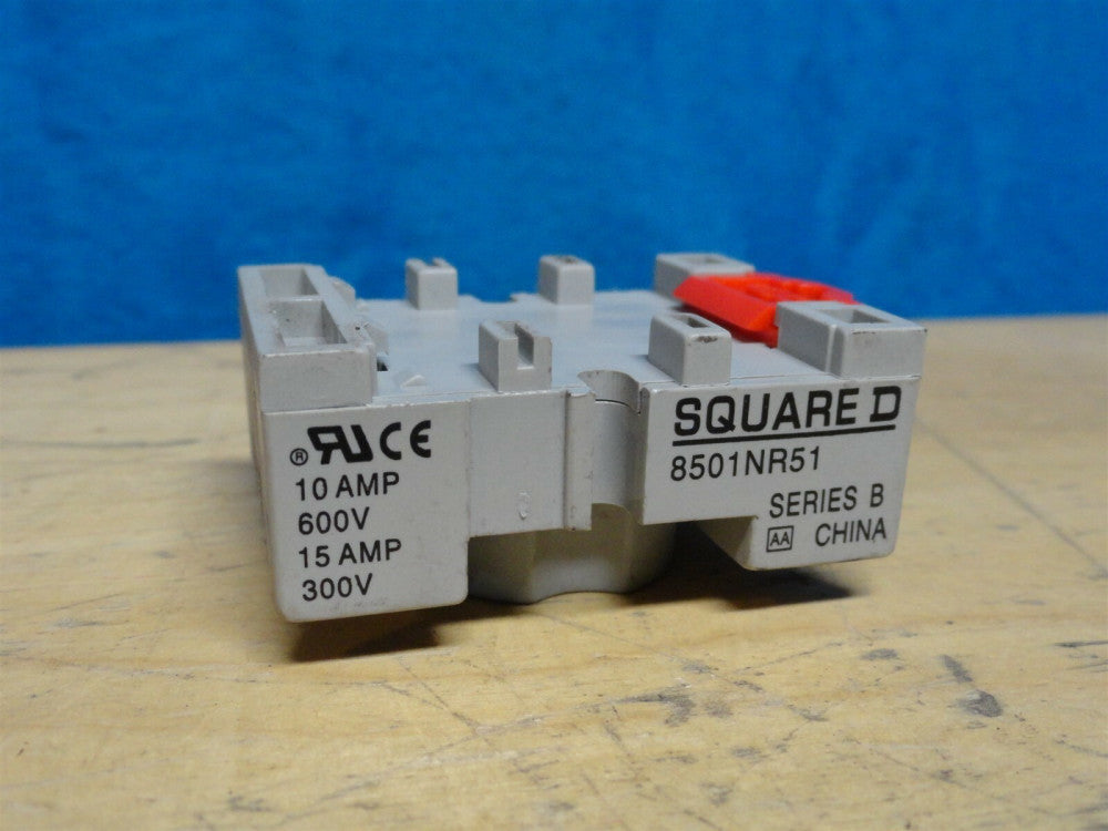 SQUARE D - RELAY SOCKET - SERIES B - PART NUMBER 8501NR51 - 10 A / 600 V - NEW