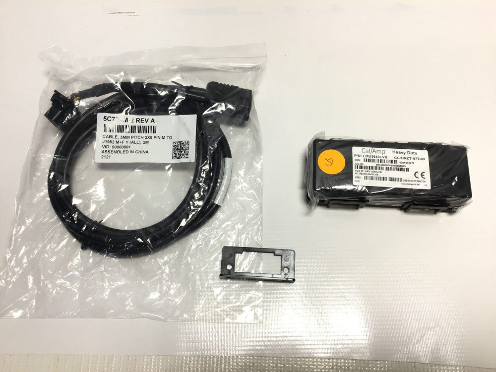 Cal/Amp LMU3640LVB - LMU 3640 OBDII Y Cable / LMU 3640 LTE Verizon Light Duty
