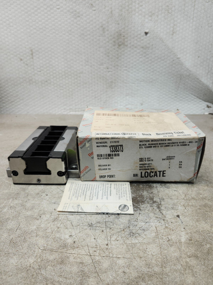 NEW IN BOX REXROTH BLOCK RUNNER BOSCH R1651-493-20