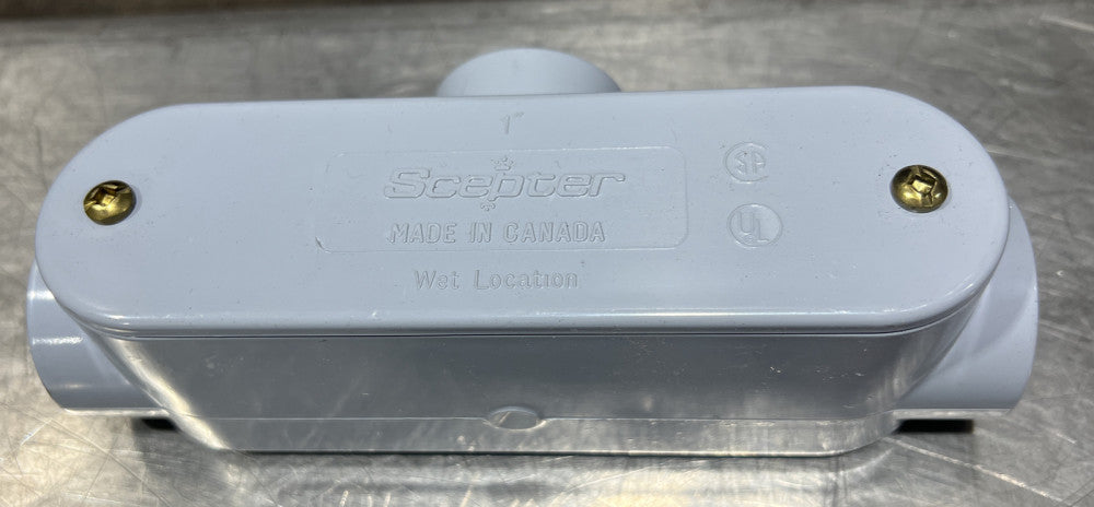 Scepter ST30S Conduit Body w/Cover 1" Plastic. Nos Surplus