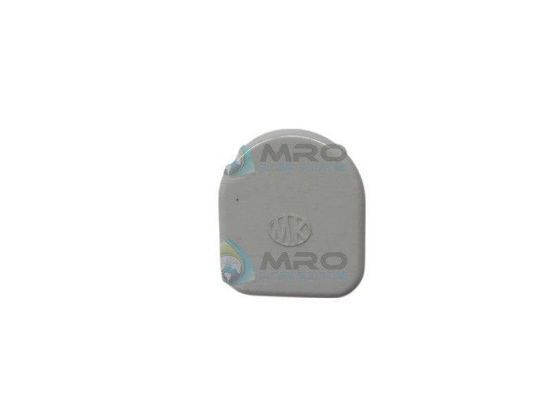 MK BS546 PLUG SOCKET 2A  NSNP