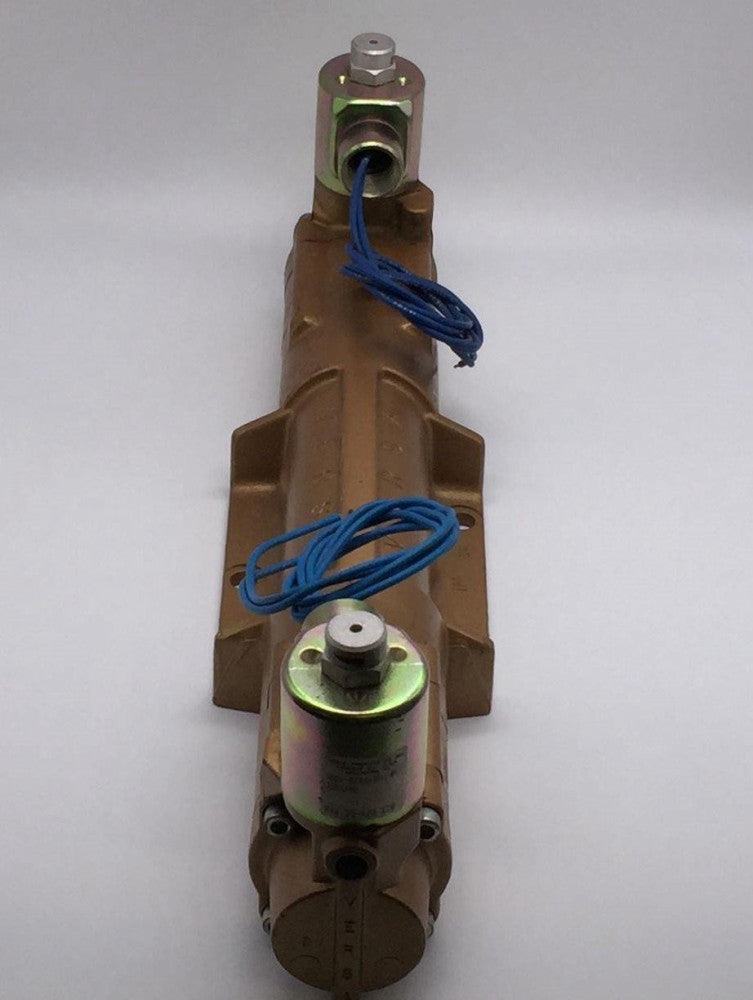 Versa Valves VXX-4713-U-14-120V60 4-Way Solenoid Valve 