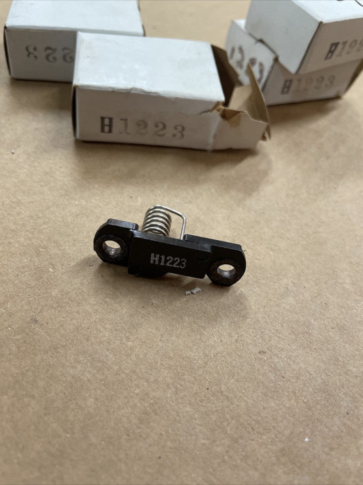 1) New Old Stock! CUTLER HAMMER EATON H1223 HEATER COIL