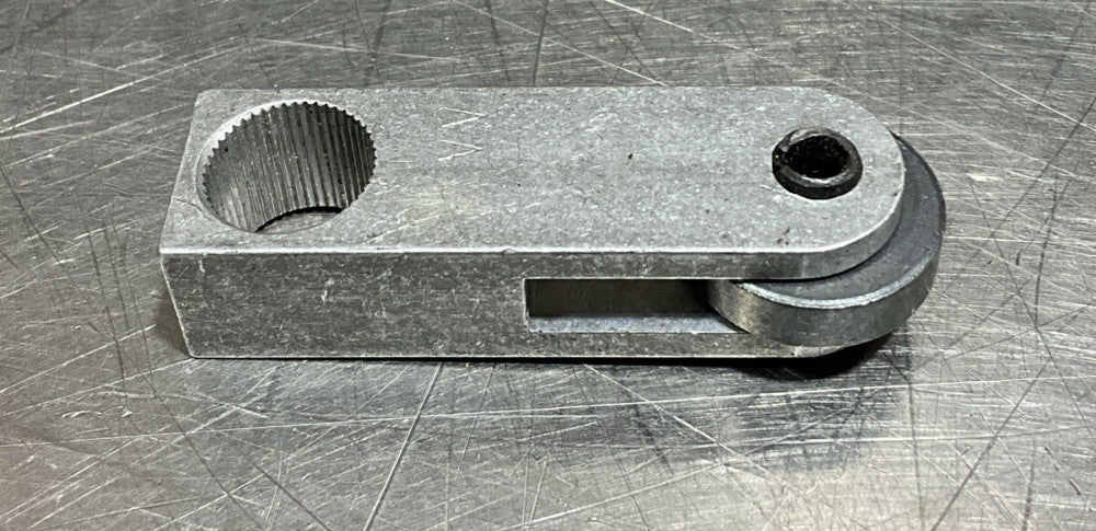 AA LEVER Denison Nos Surplus