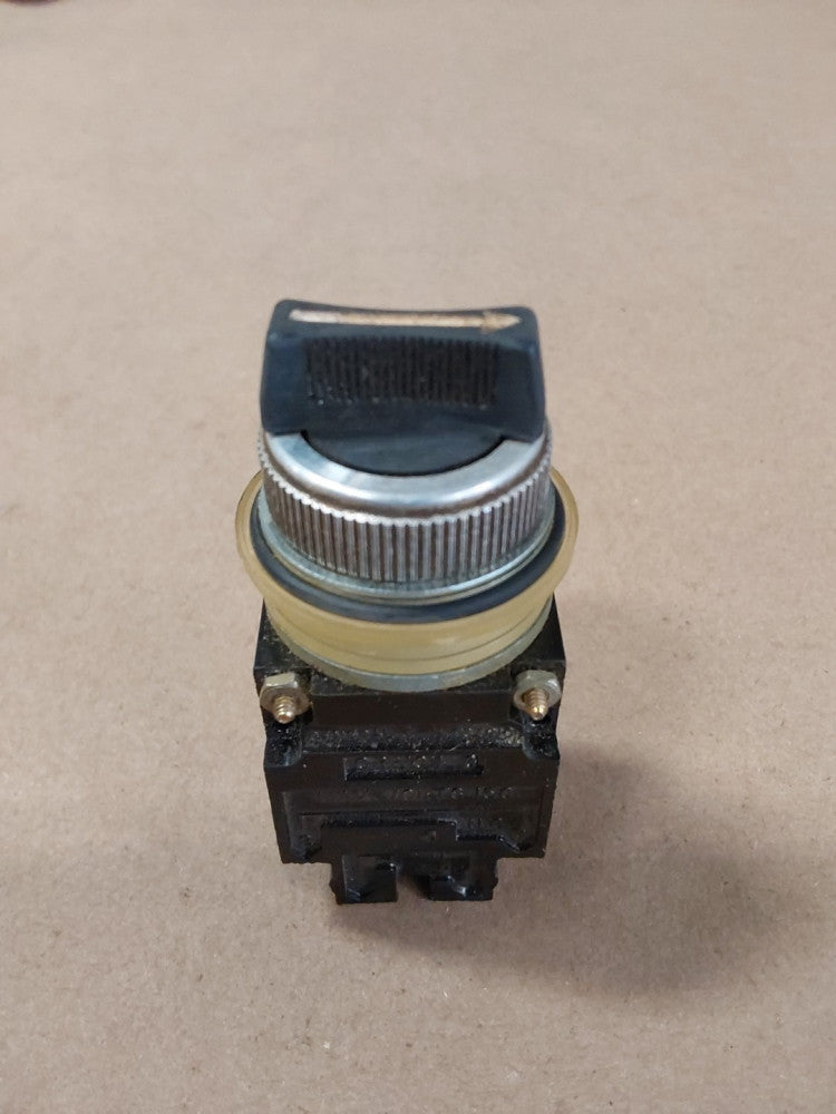General Electric CR104G-1-S GE Selector Switch CR104G1S