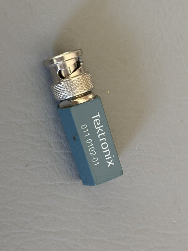Tektronix 011-0102-01 Termination 75Ohm .025% 2V MAX