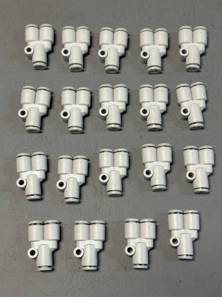 19- KJU04-00 Union Y 4mm Fitting