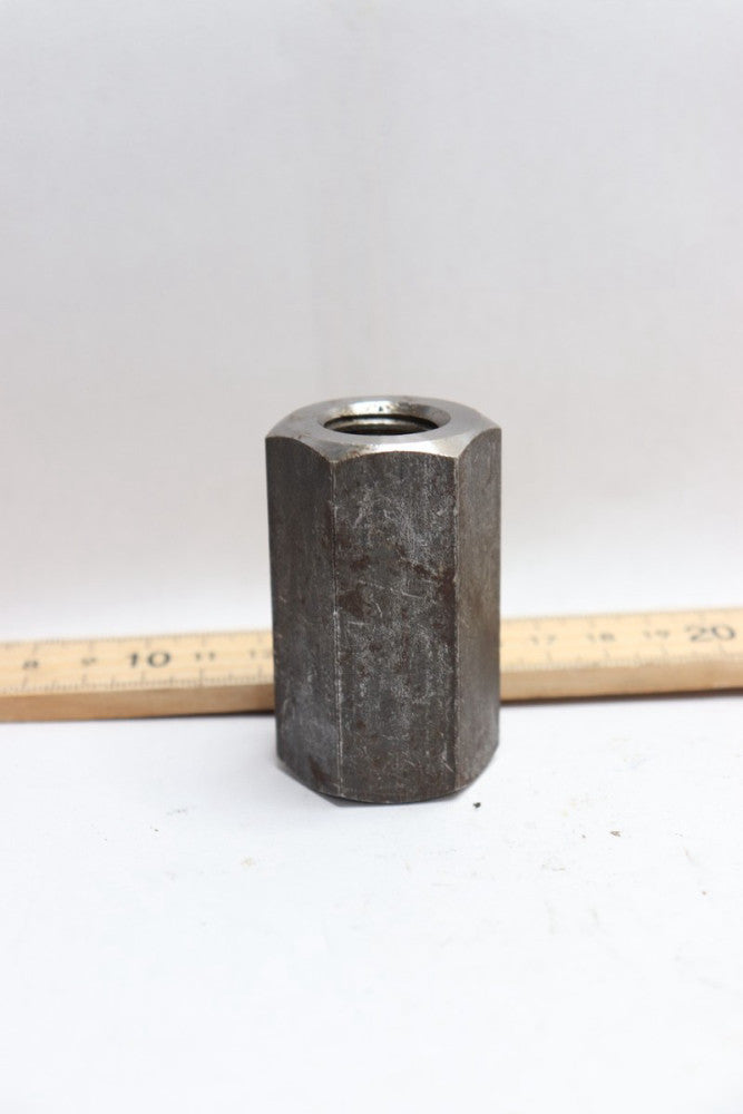 Hex Coupling Thread Steel 1/2"