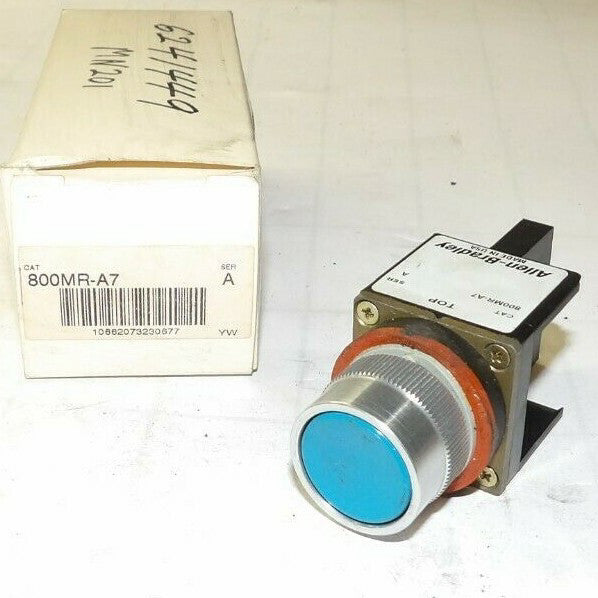 NEW ALLEN BRADLEY SMALL ROUND FLUSH HEAD BLUE PUSHBUTTON 800MR-A7
