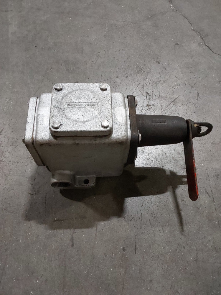 Crouse Hinds AFU0333 0 Conveyor Control Switch Housing AFU 0333 0, With 0207948