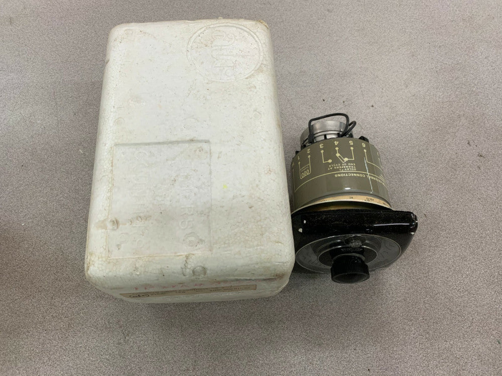 NEW ATC TIMER 2148L 120V. 60 TYPE 305C006A10XX