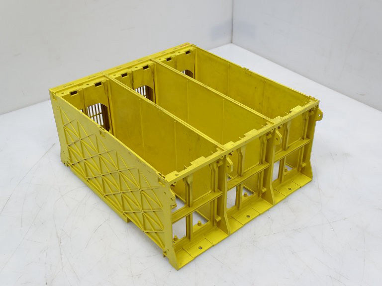 FANUC A05B-2300-C003 PLC RACK