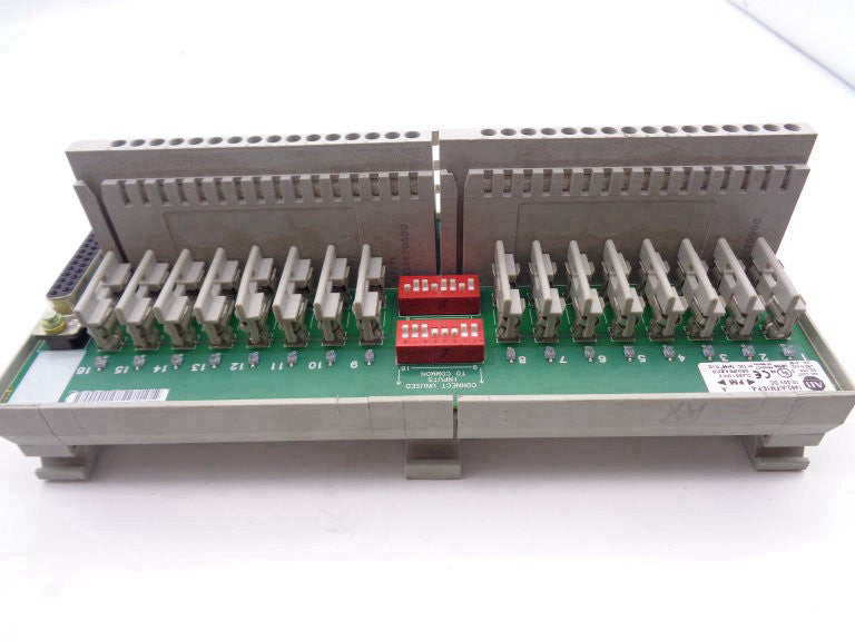 ALLEN BRADLEY 1492-AIFM16-F-5 PLC MODULE - Used